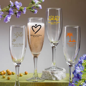 monogrammed champagne glasses wedding